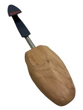 Rochester Shoe Tree Co Shoe Keepers Wooden Shoe Medium Left Foot Only
