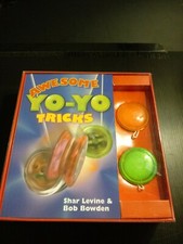 Awesome Yo-Yo Tricks  book gift set .shar levine bob bowden . Factory sealed