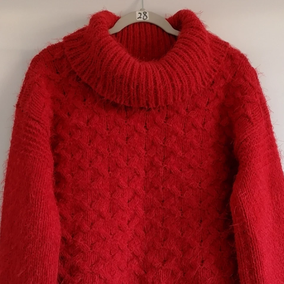 Suéter feminino Sleeping On Snow vermelho torridon capuz pescoço caído ombro difuso tamanho P - Imagem 3 de 4