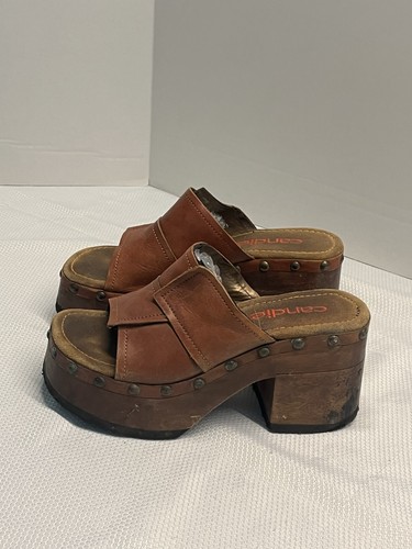 Vintage Y2K CANDIES Holzabsatz Plateau braun Leder klobige Sandale US Größe 8,5