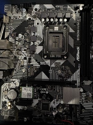 AsRock B760m H/M.2 LGA 1700 DDR5 With WiFi Card Installed