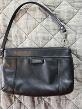 COACH wristlet MEDIUM BLACK LEATHER zip WALLET CARD HOLDER 2 pocket fit iphone