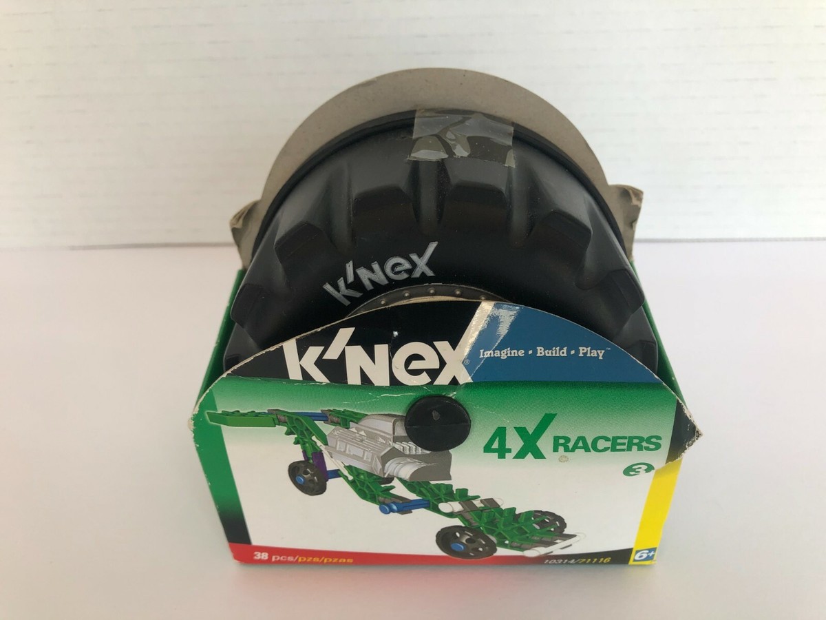 KNEX 4X Racers 3 - 38 Pieces Item No. 10314/71116 New In Box. 2006