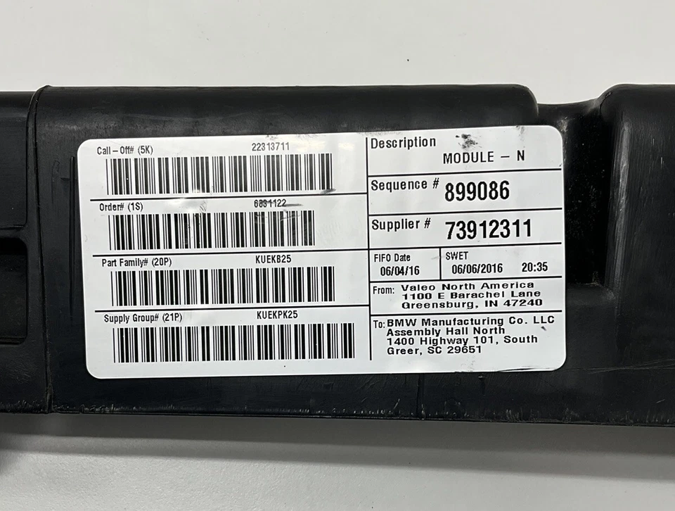 2017 BMW X4 AIR CHANNEL OEM 17117593838 - Imagem 2 de 4