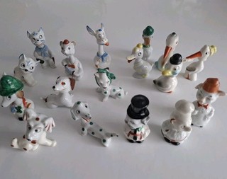 Job Lot of 17 Collectable Porcelain Animal 'Nodders' with Detatchable Heads