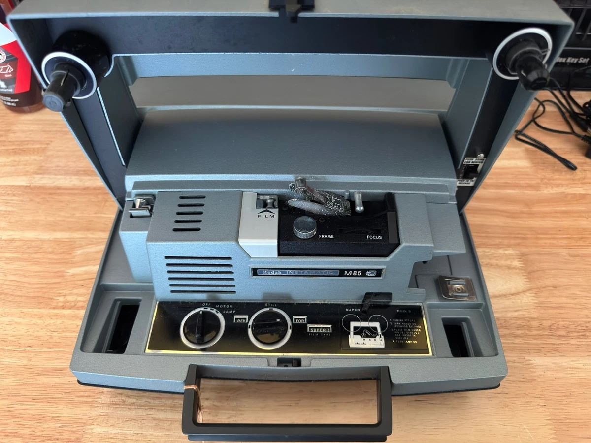 Kodak Super 8 Vintage Projectors and Screens for sale | eBay