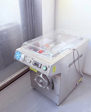 Tritacarne refrigerato professionale Bizerba