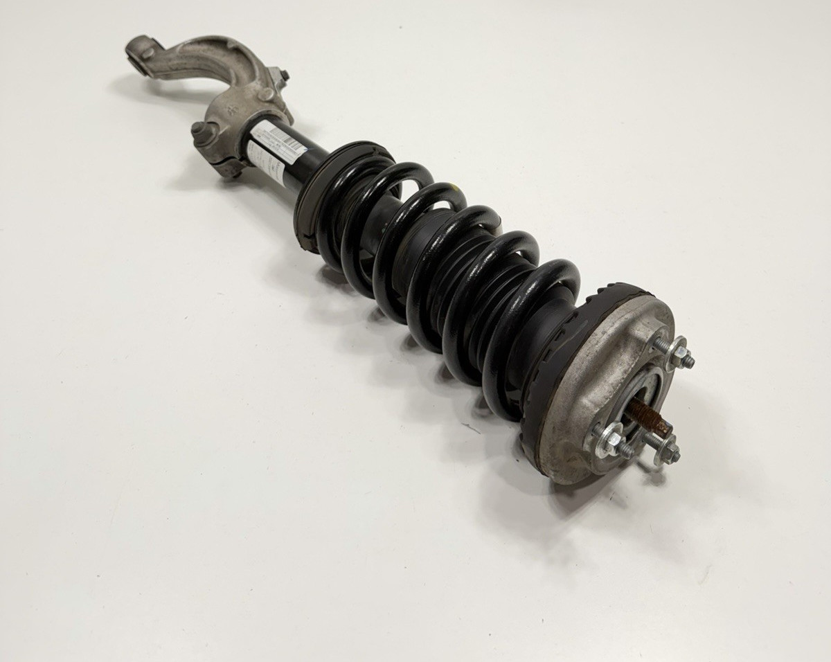 Maserati Ghibli S Q4 2014-2021 Front Left Strut assembly