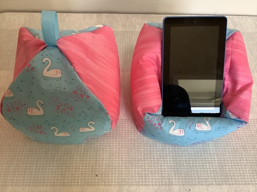 Swan iPad tablet Kindle cushion Beanbag stand holder - Picture 7 of 8