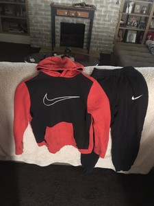 nike boys sweatsuit