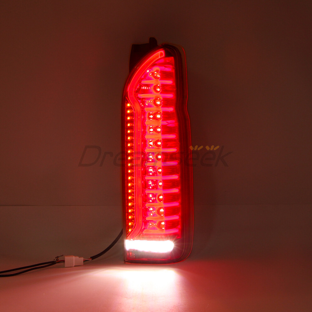 LED Rear Tail Light Assembly For Toyota HiAce 2004-2018 Brake Lamp