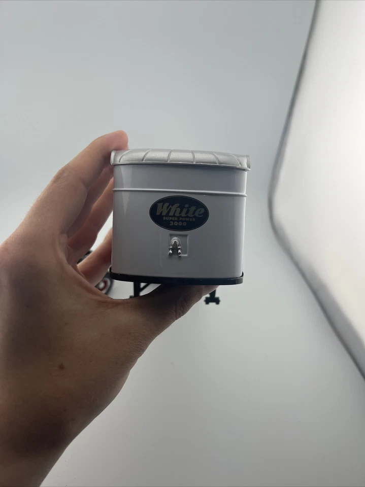 Raro First Gear Semi BLANCO 300 Motor Company Foto 3 de 4