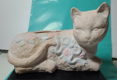Vintage 1988 CBK LTD Blue Bow & Pink Roses Ceramic Cat Planter 6× 8 Inches.