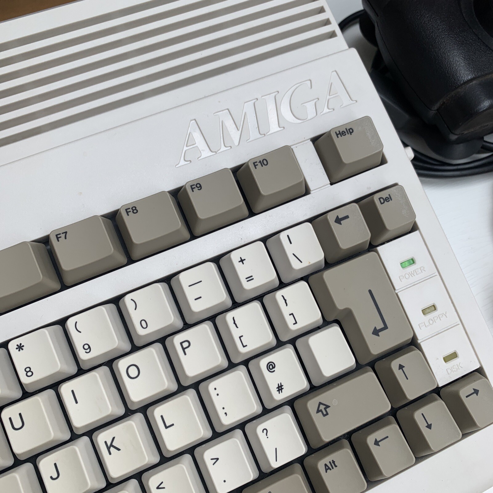 Commodore Amiga 600 - Fully Boxed Original Condition - Factory sealed! CLEAN A+ - Picture 8 of 23