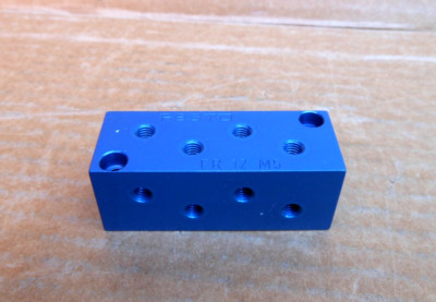 FESTO Verteilerblock FR-12-M5, 4525