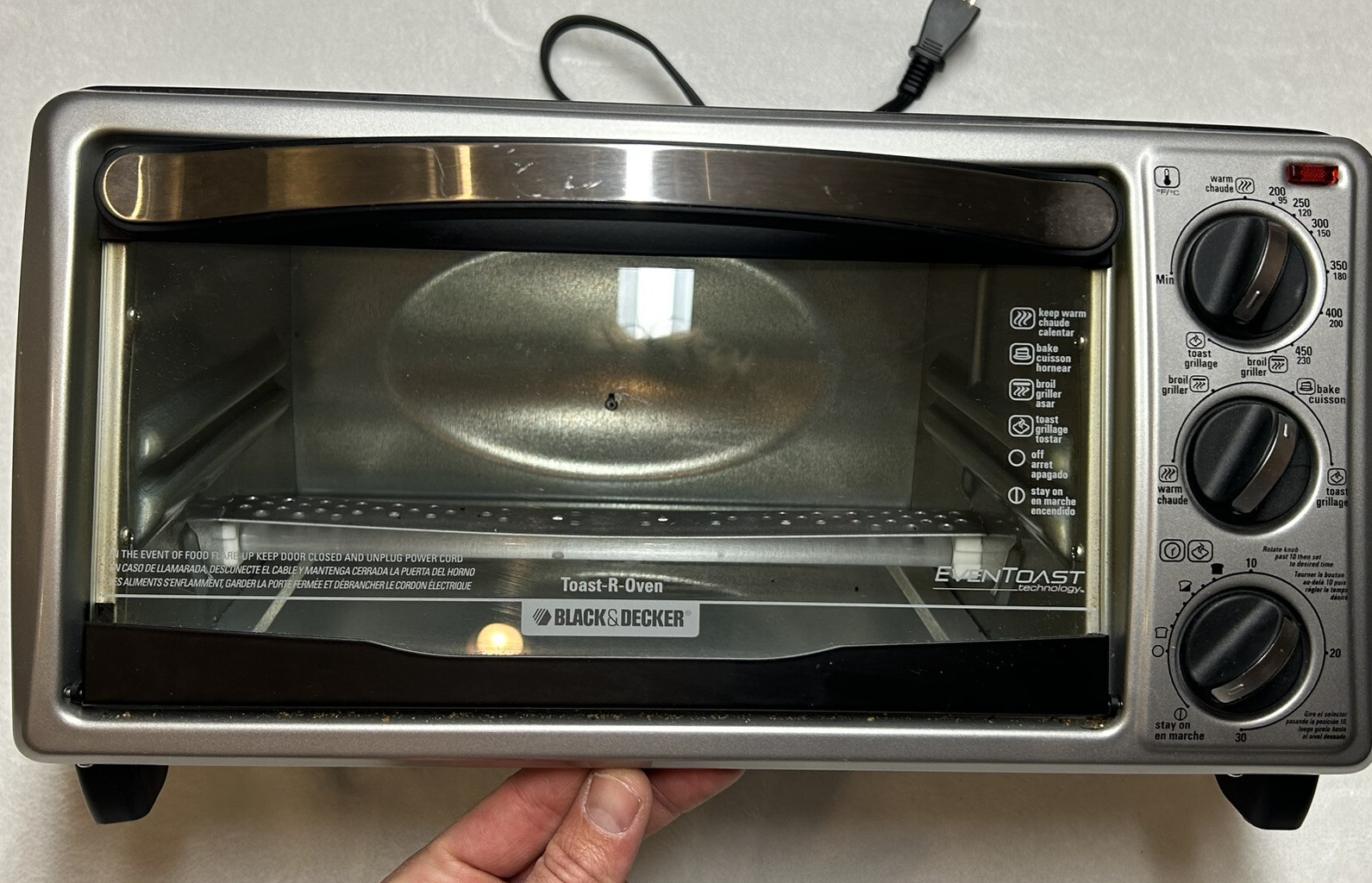 BLACK DECKER TO1313SBD 4Slice Toaster Oven Compact Oven 692619346800