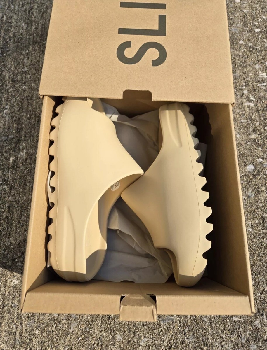 Size 13 K -Adidas Yeezy Slides Desert Sand FW6346~ New In Box ~ (SHIPS NOW) Size 13 K -Adidas Yeezy Slides Desert Sand FW6346~ New In Box ~ (SHIPS NOW)