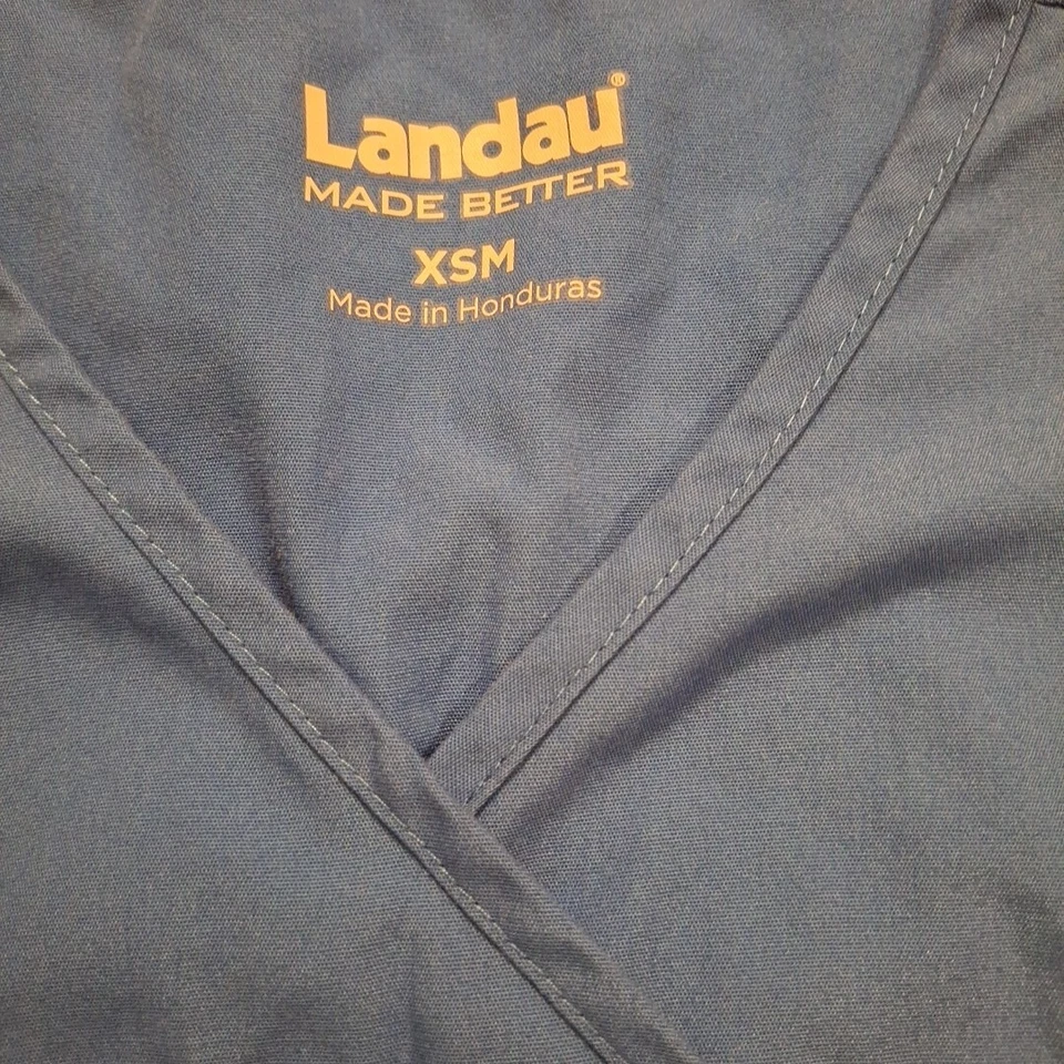 Nurse/Scrub Top, Blue & Black With Multiple Pockets Women's Size XS (XSM) - Image 4 of 4