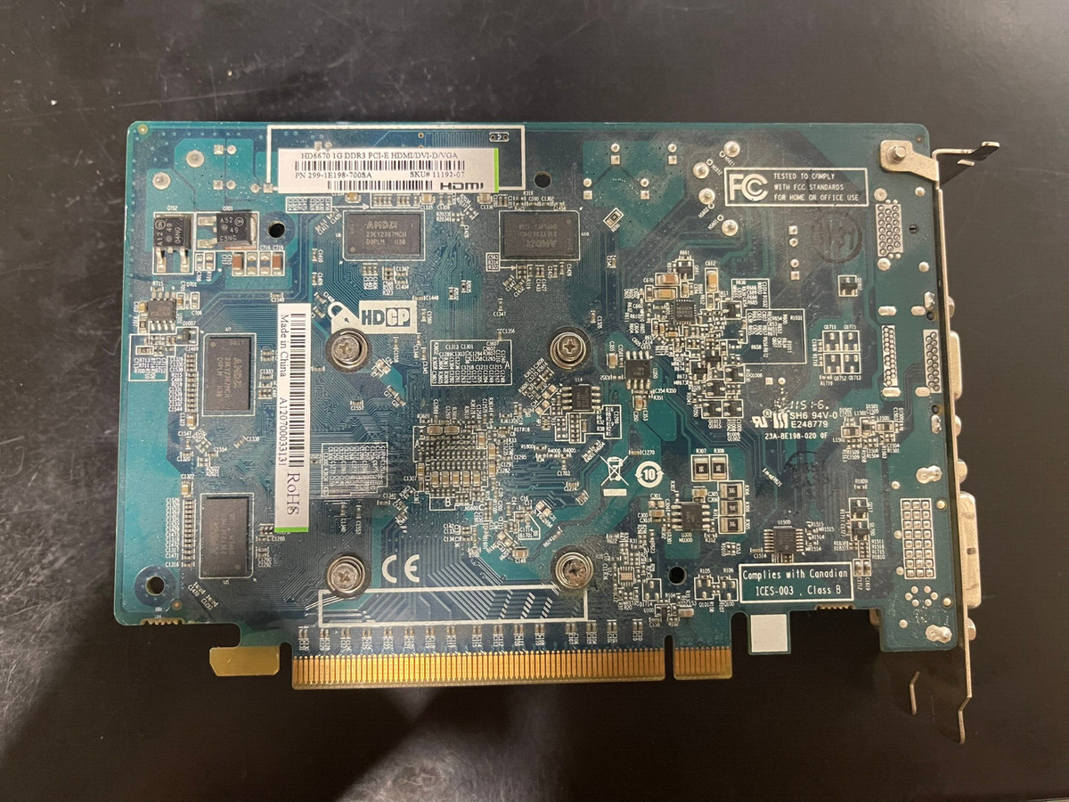 CARTE GRAPHIQUE CLUB3D Ati Radeon HD 4670 CGAX-46724I 1GB VGA DVI HDMI EUR 25,40 - FR