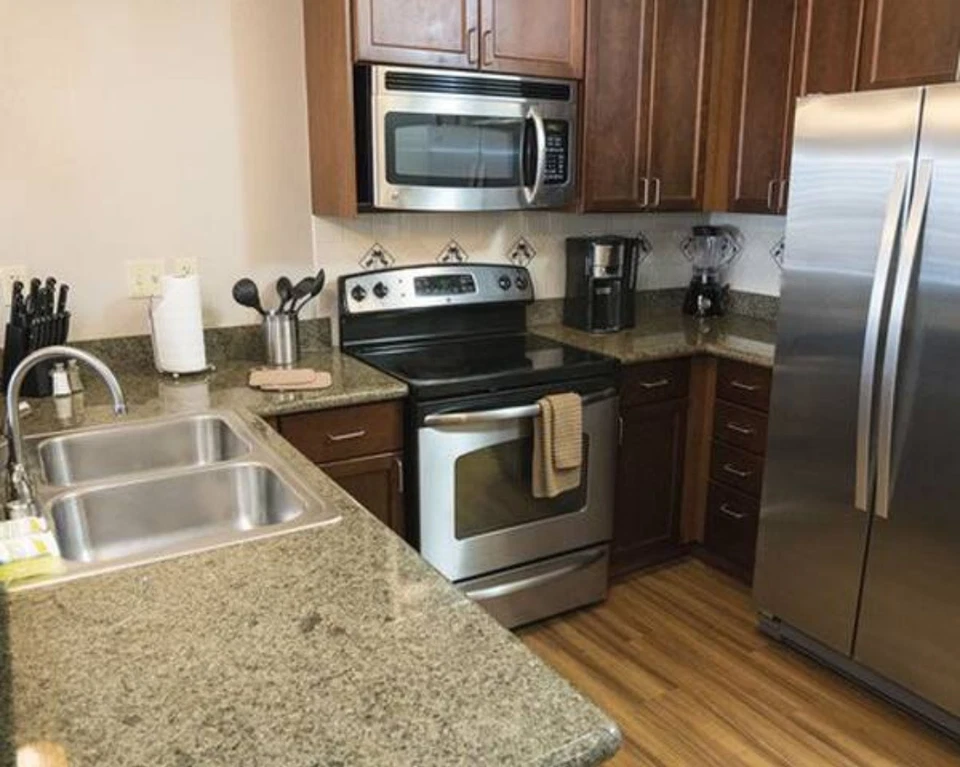 Formula 1 Race weekend ~ Tahiti Village ~ Bora Bora Condo Las Vegas 3 nights - Image 3 of 4