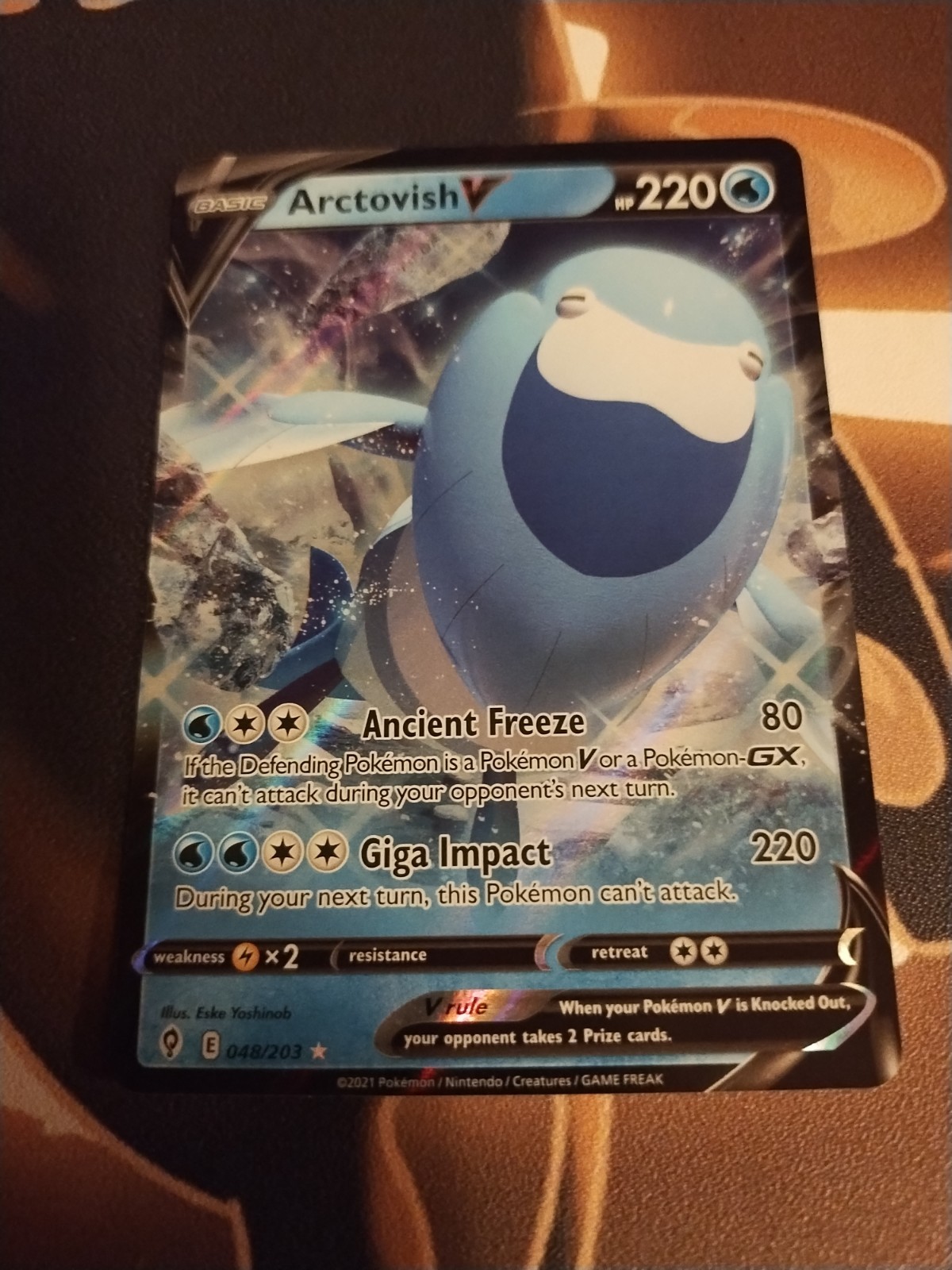 Arctovish V 048/203 SWSH07: Evolving Skies Holo-NM