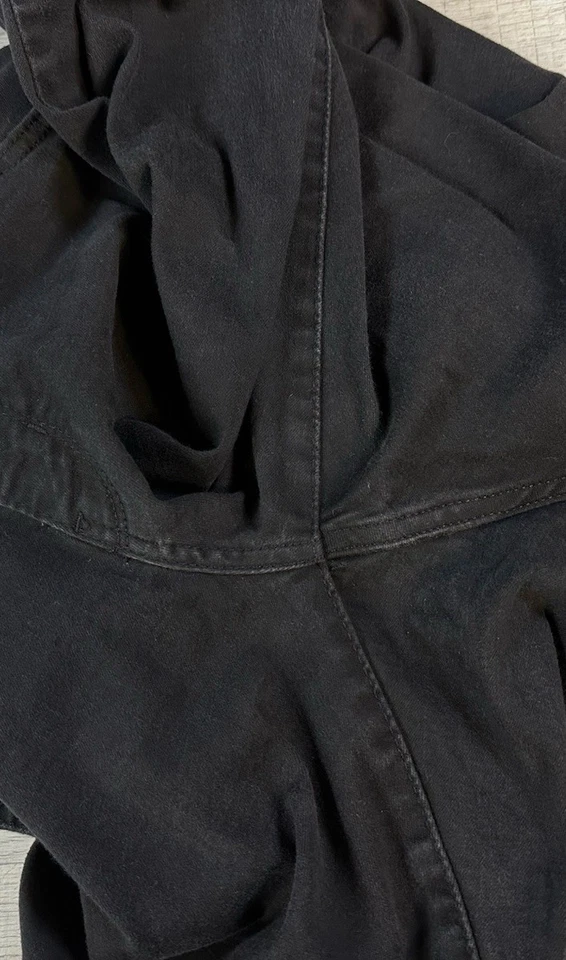 Levi’s Classic Straight Jeans Black Denim Women’s Size 16W M (Actual 34X27.5”) - Image 4 of 4