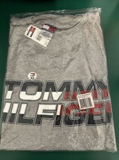 VTG Tommy Hilfiger 90s T-shirt XL Tommy Logo Tee/ Made In USA