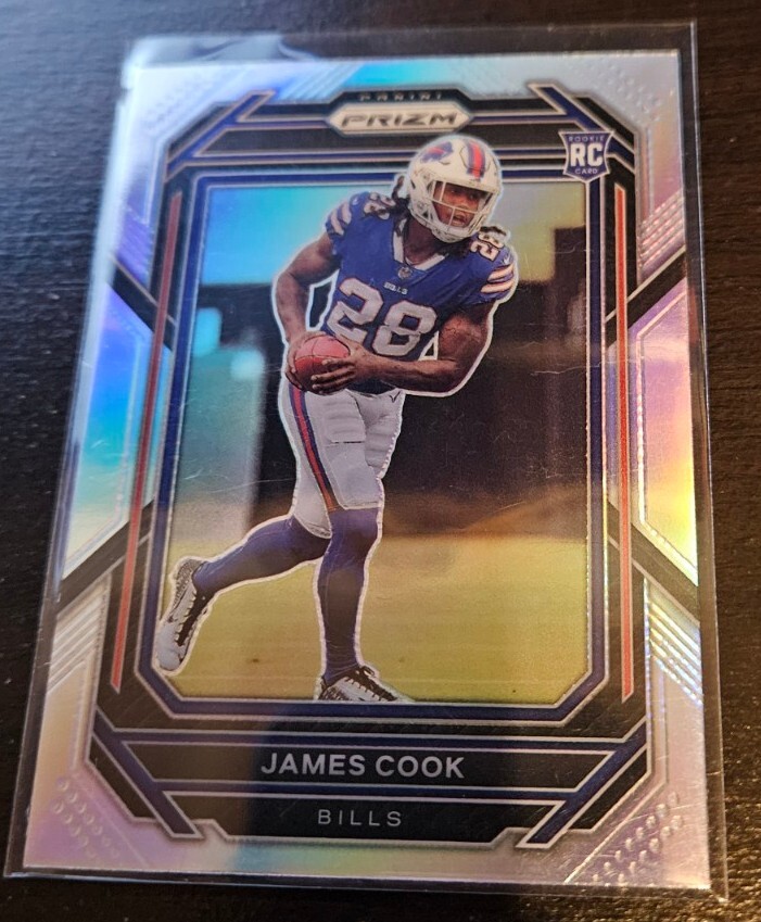 2022 Panini Prizm James Cook True Silver Prizm Rookie Card #319 - Buffalo Bills