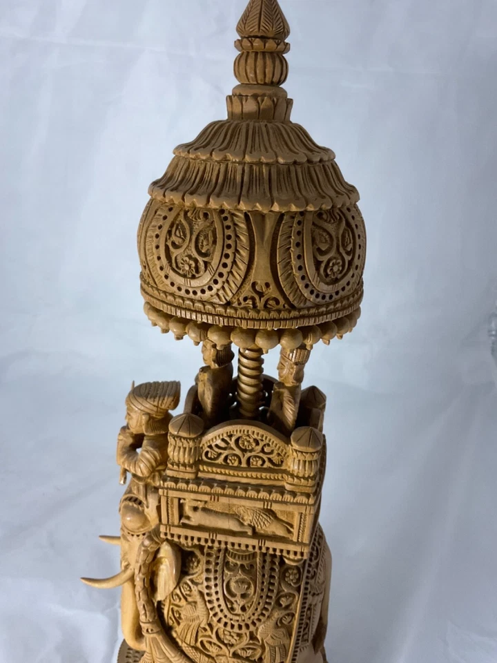 Estatua escultura de madera sandalia tallada a mano elefante Ambabari 16 pulgadas de alto 4 libras Foto 4 de 4