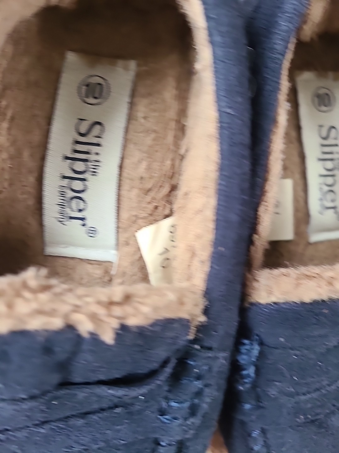APL The Slipper Company Pantofole calde ben fatte taglia 10