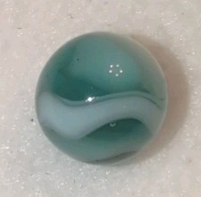 Vintage Akro Agate Green Slag Marble Uranium Vaseline Glass UV Glow 21/32" NM