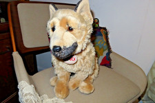FAO Schwartz German Shepherd Dog Plush 13 Realistic Stuffed Animal Sitting