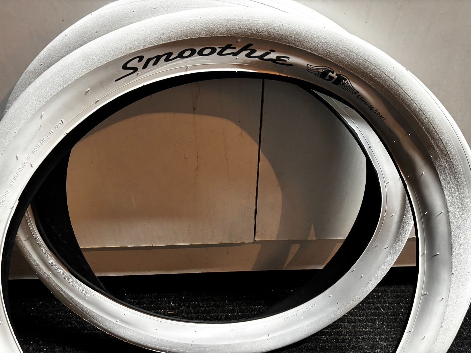 GT SMOOTHIE 24 x 2.50" Wide Slick Thick White OR Black Tire 