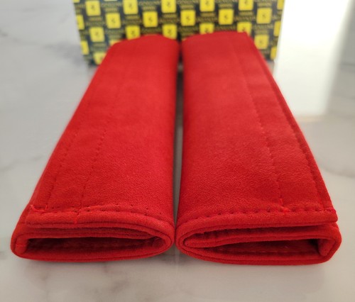 Paire de fourreaux de harnais Ferrari Alcantara rouge 65987400 - Afbeelding 4 van 9