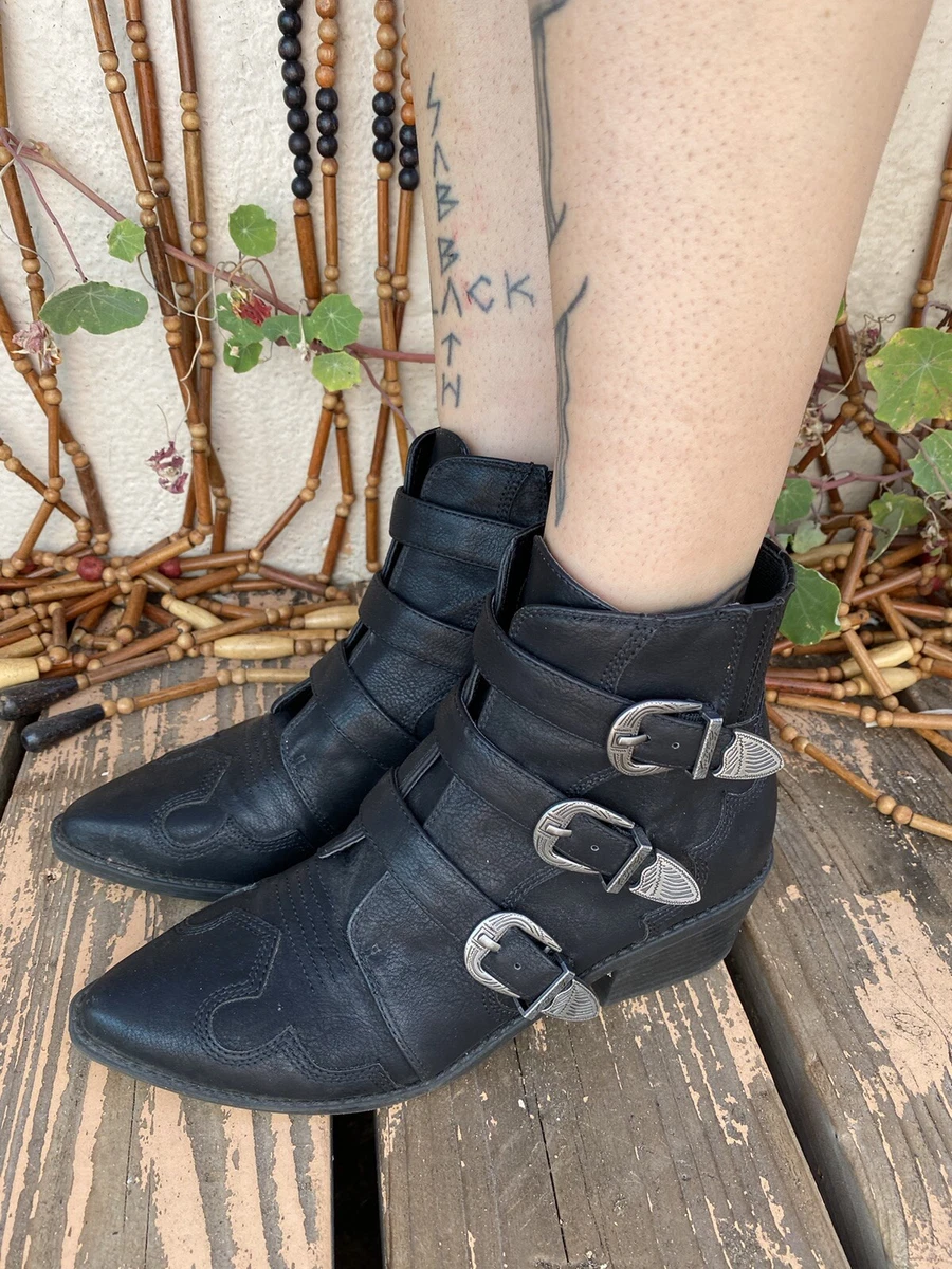 Yasmina western hotsell bootie