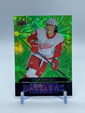 Tyler Bertuzzi 2020 Upper Deck Dazzlers Green Hockey Card Red Wings Bruins DZ-69