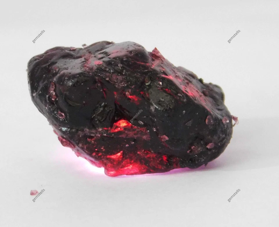 Natural 129 Ct Red Garnet Rough Earth Mined CERTIFIED Loose Gemstone - Image 4 of 4