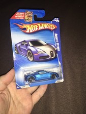 Hot Wheels 2010 Bugatti Veyron Satin Blue 160/240