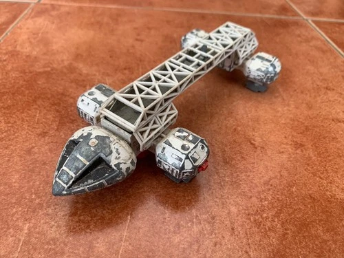 Vintage 1970s Dinky Space 1999 Eagle Diecast 8 inch 20cm White Space Ship