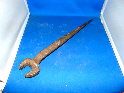 KLEIN TOOLS U.S.A. 1-5/16'' 3223-R SPUD/ERECTION WRENCH ALLOY STEEL