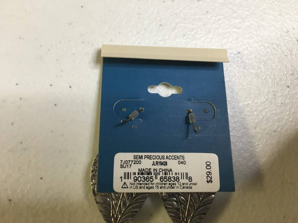 Brincos Silvertone novos em folha Lucky Brand turquesa lágrima caída - Imagem 3 de 4