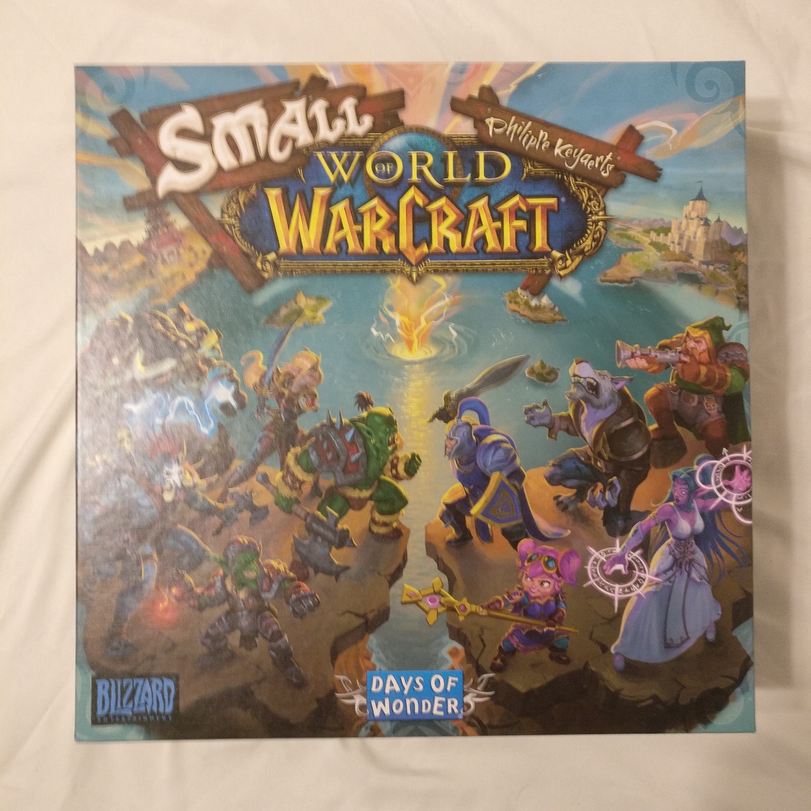 Small World of Warcraft - Days of Wonder Board Game - Complete