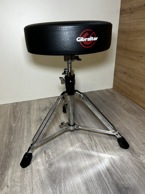 Gibraltar 9608 Round Top Drum Throne kleine Mängel