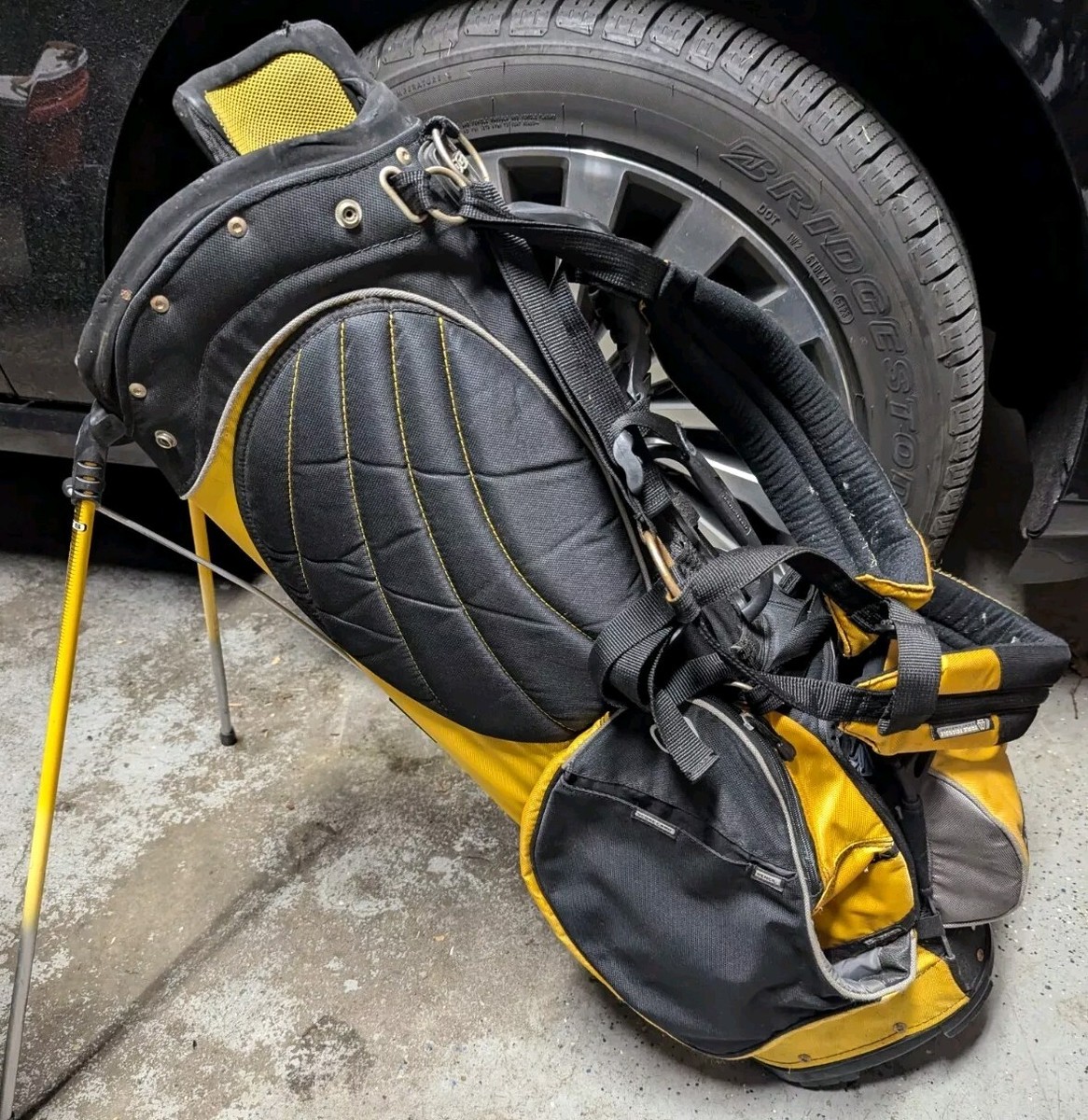 OGIO PRESSゴルフバッグ 黒×グレー×黄 Rare Ogio Grom BUFFALO WILD WINGS BWWW BEER Stand Golf Carry Bag 8