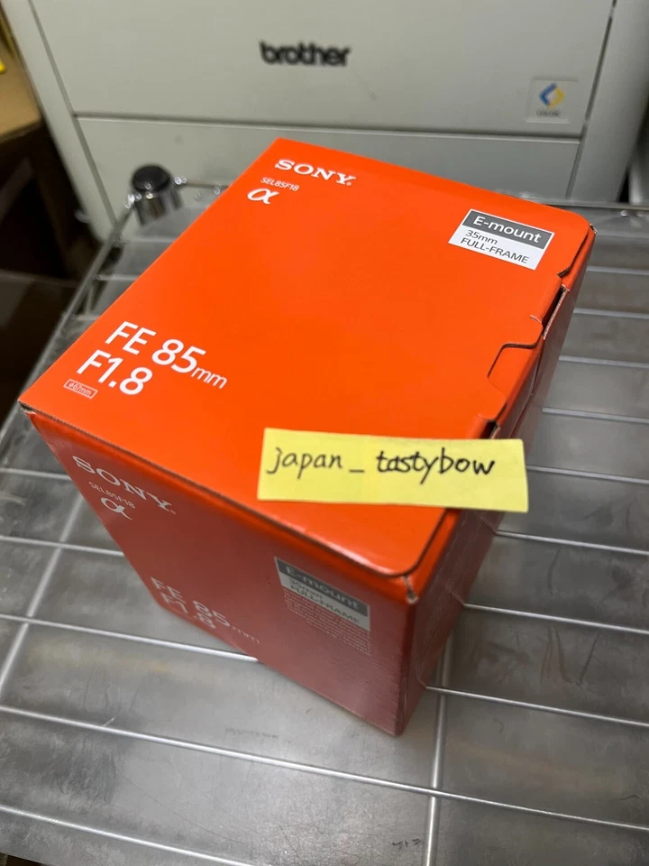 SONY FE 85mm F1.8 Lens for E Mount Full Frame SEL85F18 Boxed - Image 3 of 4