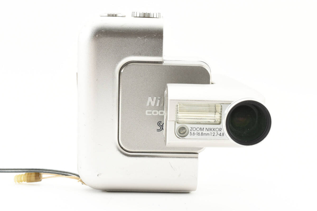 Nikon COOLPIX SQ Digital Compact Camera Square Silver Works Nikon COOLPIX SQ Digital Compact Camera Square Silver Works