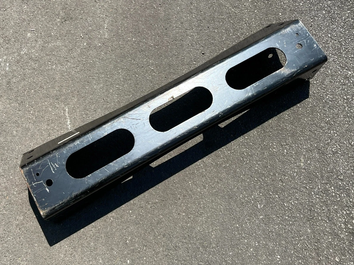20448725 GENUINE VOLVO REAR CROSS MEMBER OEM - NEW | eBay