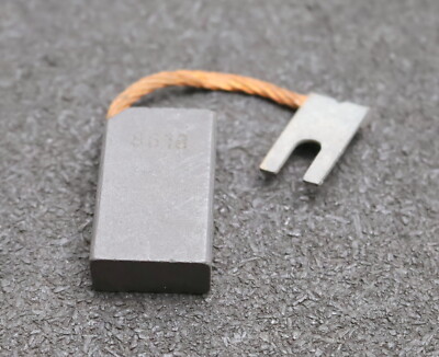 R+W Single Strand Block Carbon Brush 8618 10x20x32mm (d x a x r) with Cable Lug