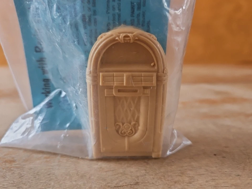 Jimmy Flintstone Resin Juke Box NEW SEALED - Image 2 of 4