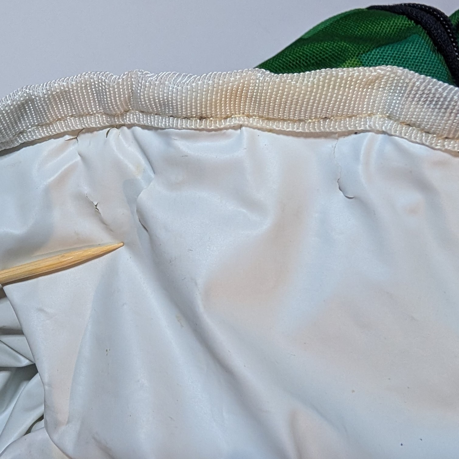 Burton Backpack Skating Snowboarding with Boot Pocket Green Pixelated Gear Bag